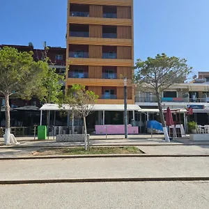  Hotel Veizi